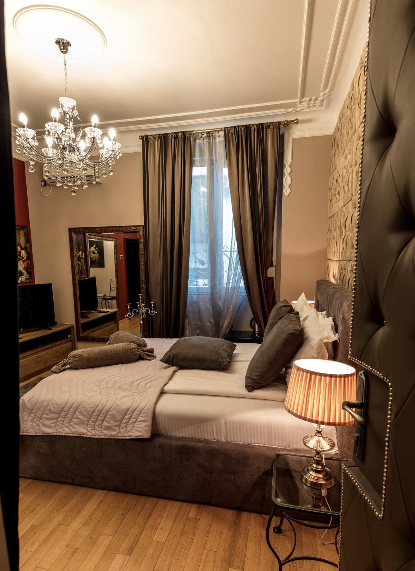 Ben Akiba Luxury Suites Belgrade Room photo